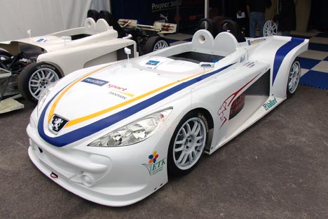 Skøn tager den sig ud, her i sin første bemaling fra Peugeot Køge Solrød
(Foto: Motorsporten.dk)
